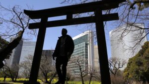 Bisnis Unik Jepang Sewa Orang 'Menakutkan'